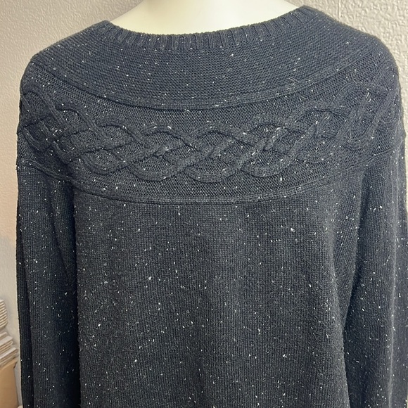 Talbots Sweaters - Talbots XL Black Speckled Cable Knit Sweater